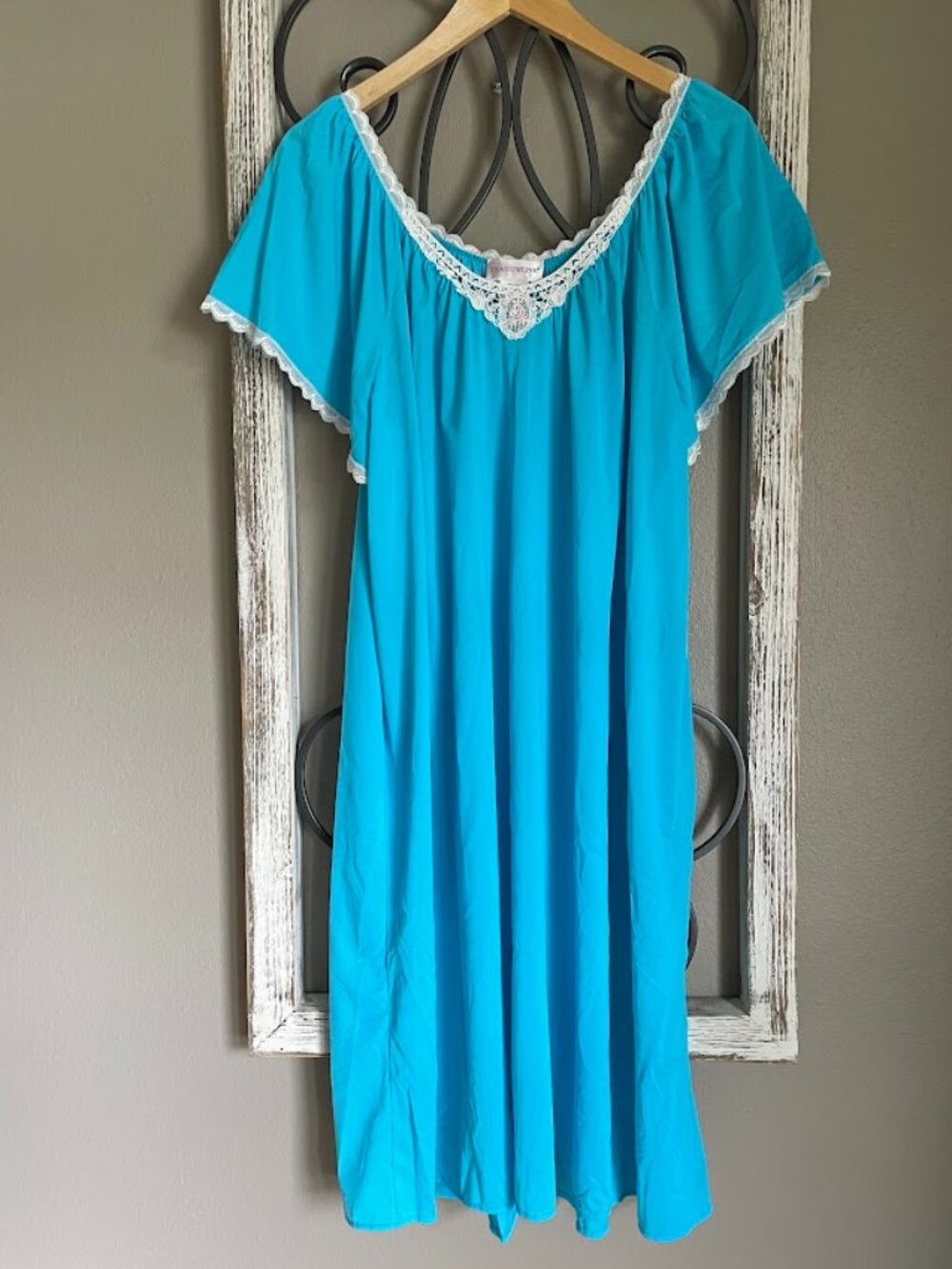 Shadowline Vintage Nightgown,Cottagecore Midnight Sundress, Farmhouse nighty NWT